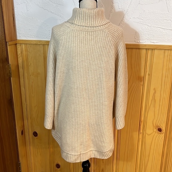 UGG Raelynn Cream Heather Knit Turtleneck Sweater Sz-M - Picture 4 of 12
